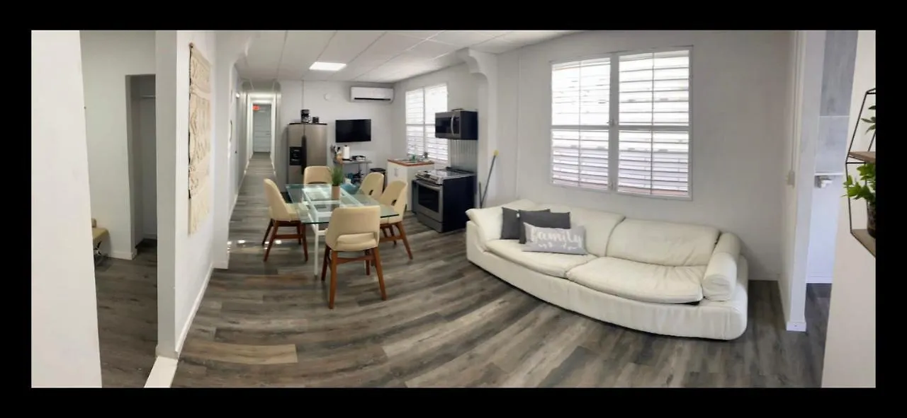 Large 9 Bedroom Home La Placita De Santurce By Rentalspr San Juan