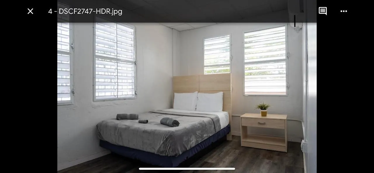 Large 9 Bedroom Home La Placita De Santurce By Rentalspr San Juan 0*,  Porto Rico