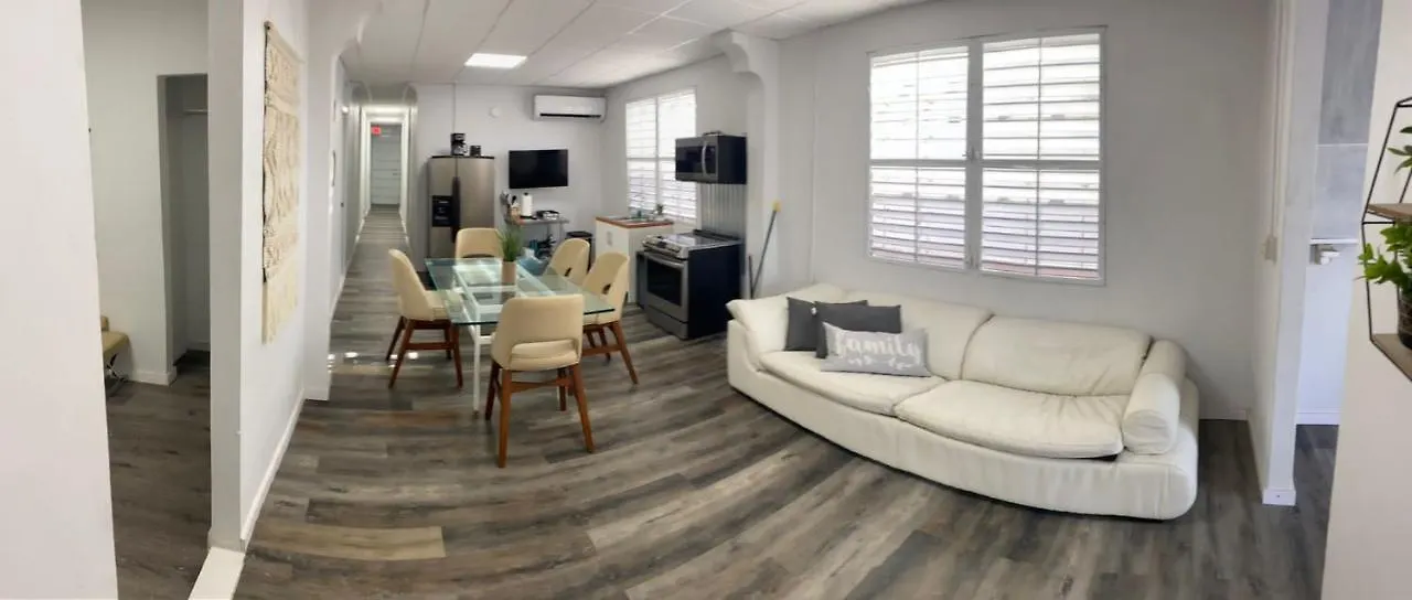 بيت ضيافة Large 9 Bedroom Home La Placita De Santurce By Rentalspr سان خوان